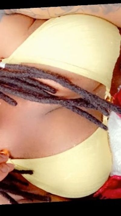 queenmadeauxx profile