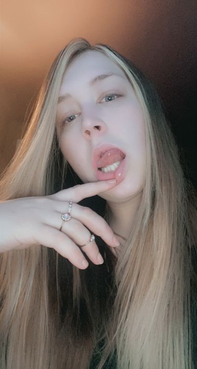 Miss Olivia thumbnail