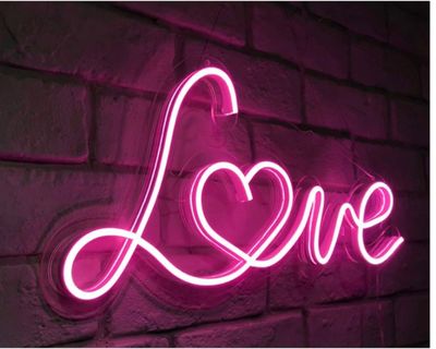 riley-nude thumbnail