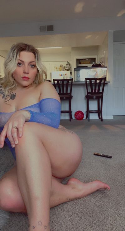 starrbby1242 profile