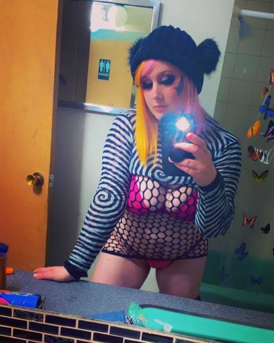 sleepyxxxdoll profile